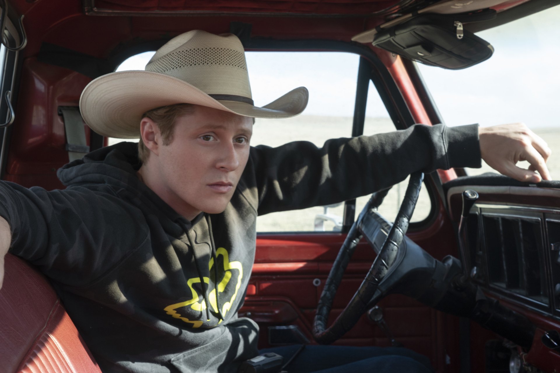 Download Noah Reid TV Show Outer Range HD Wallpaper