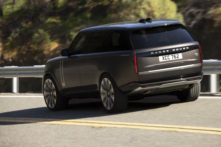 vehicle Range Rover SE P400 HD Desktop Wallpaper | Background Image