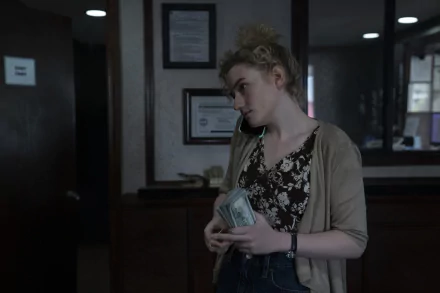 Julia Garner TV Show Ozark HD Desktop Wallpaper | Background Image
