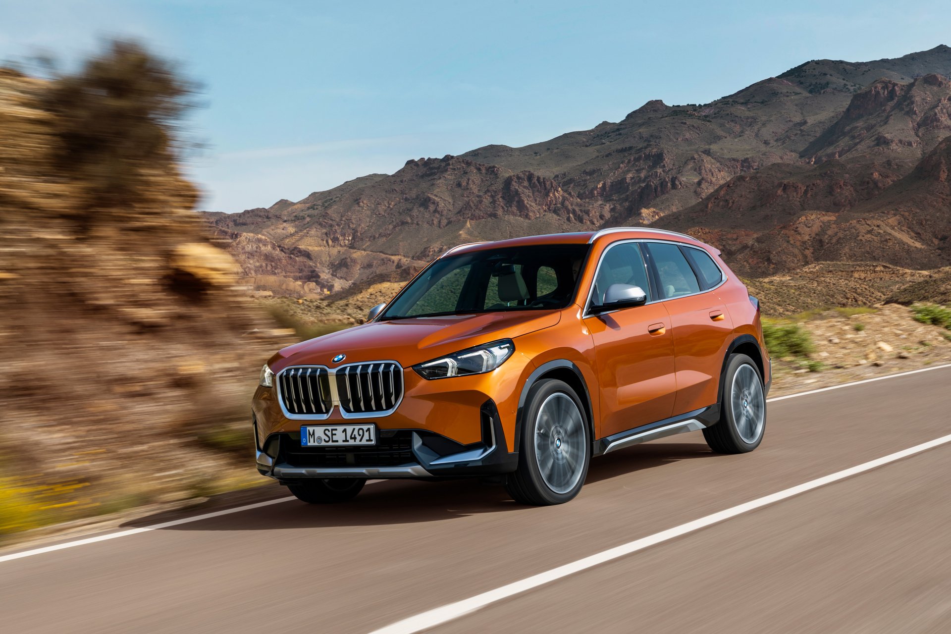 Download Vehicle BMW X1 4k Ultra HD Wallpaper
