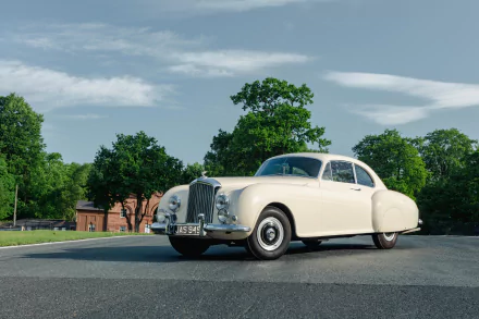  Bentley R-Type Continental Sports Saloon by Mulliner AT