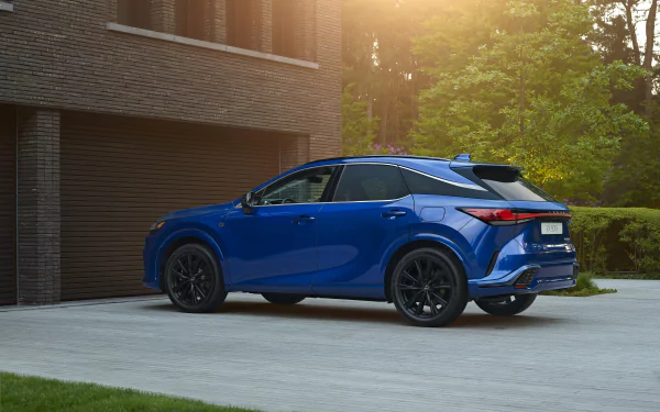  Lexus RX 500h F SPORT