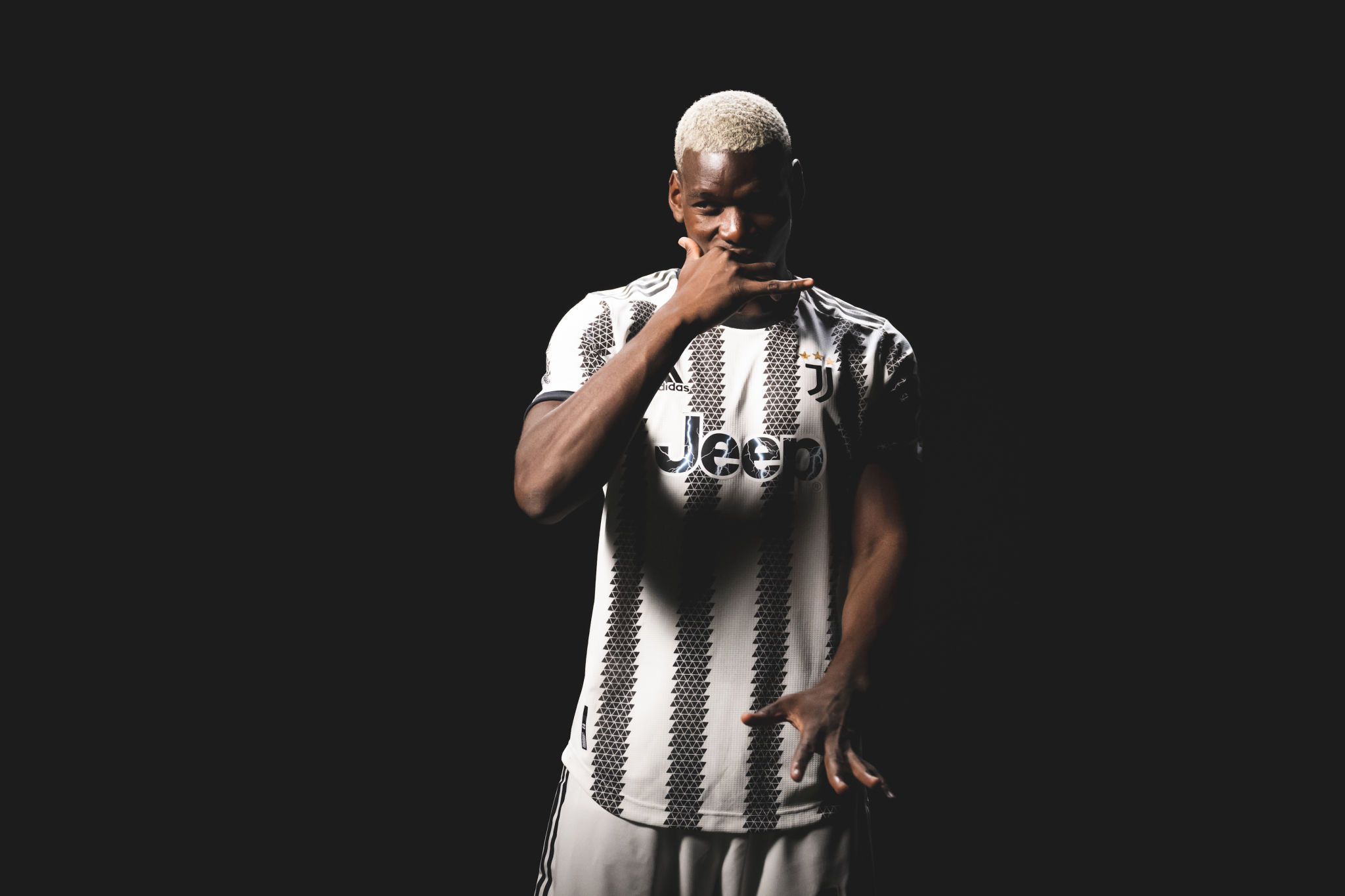 Download Juventus F.c. Paul Pogba Sports Hd Wallpaper