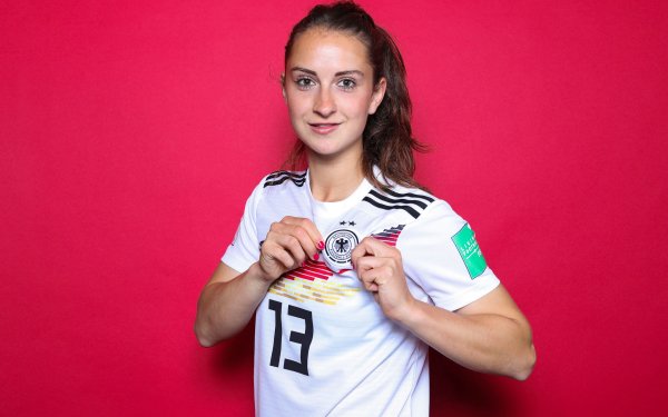 Sports Sara Däbritz Soccer Player German DFB Woman HD Wallpaper | Background Image