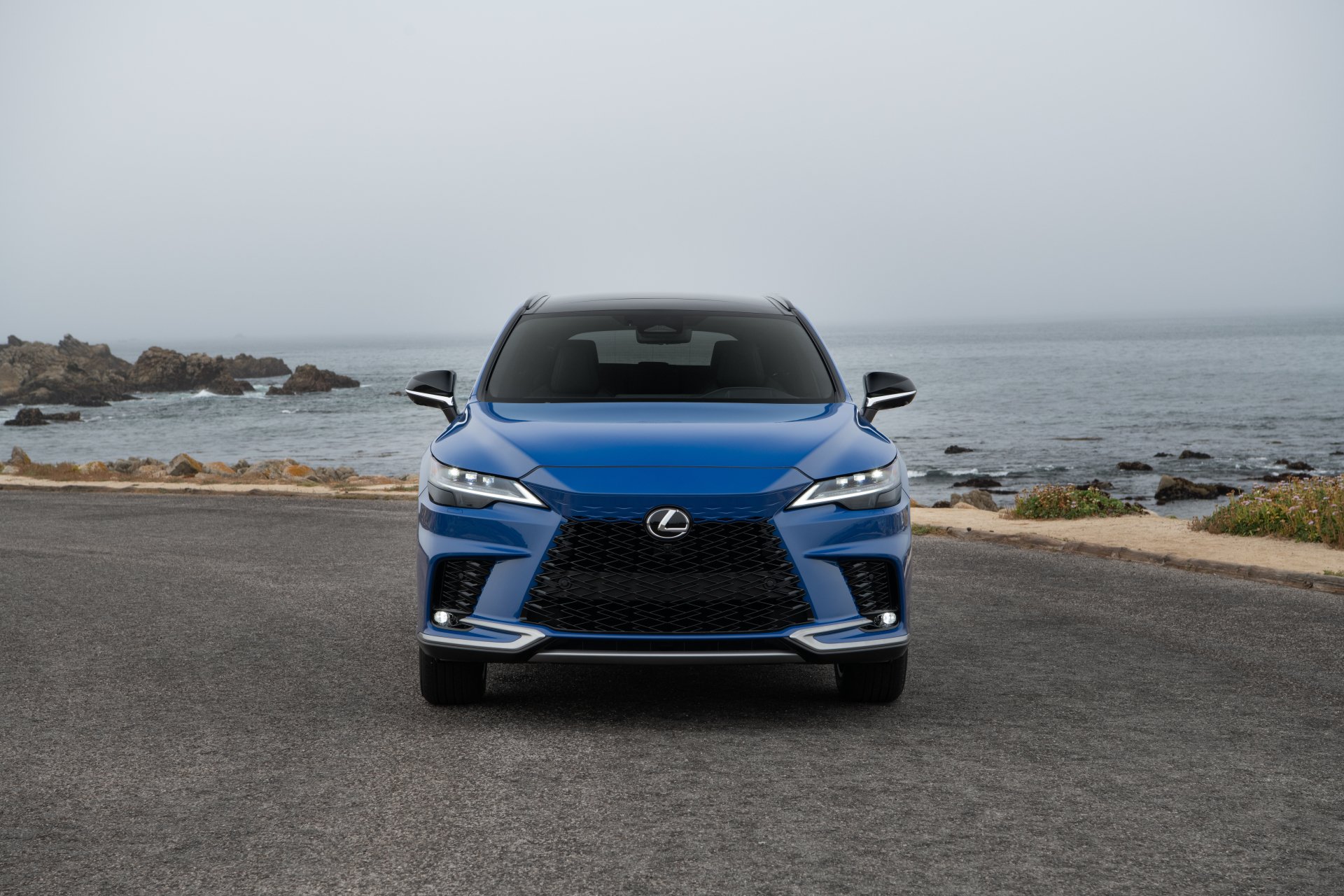download-vehicle-lexus-rx-350-8k-ultra-hd-wallpaper