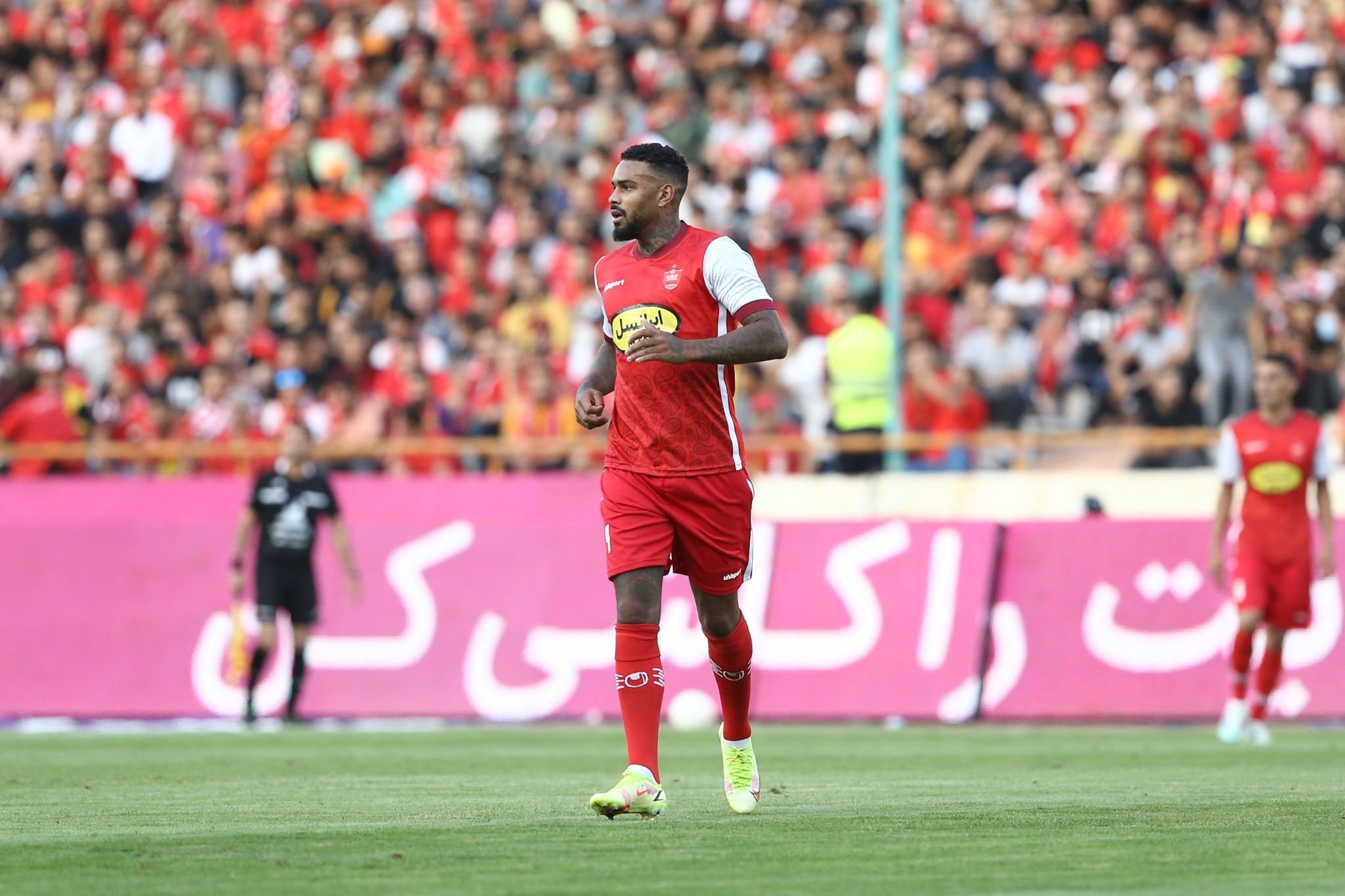 Persepolis HD Wallpaper featuring Jürgen Locadia 