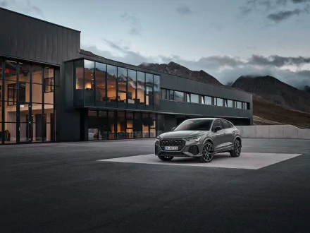 vehicle Audi RS Q3 Sportback HD Desktop Wallpaper | Background Image