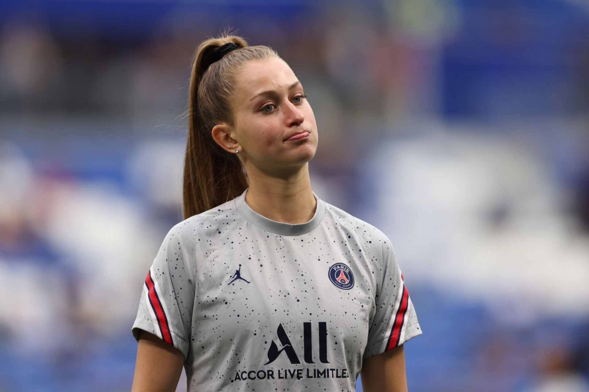 Download Paris Saint-Germain Féminine Jordyn Huitema Sports HD Wallpaper