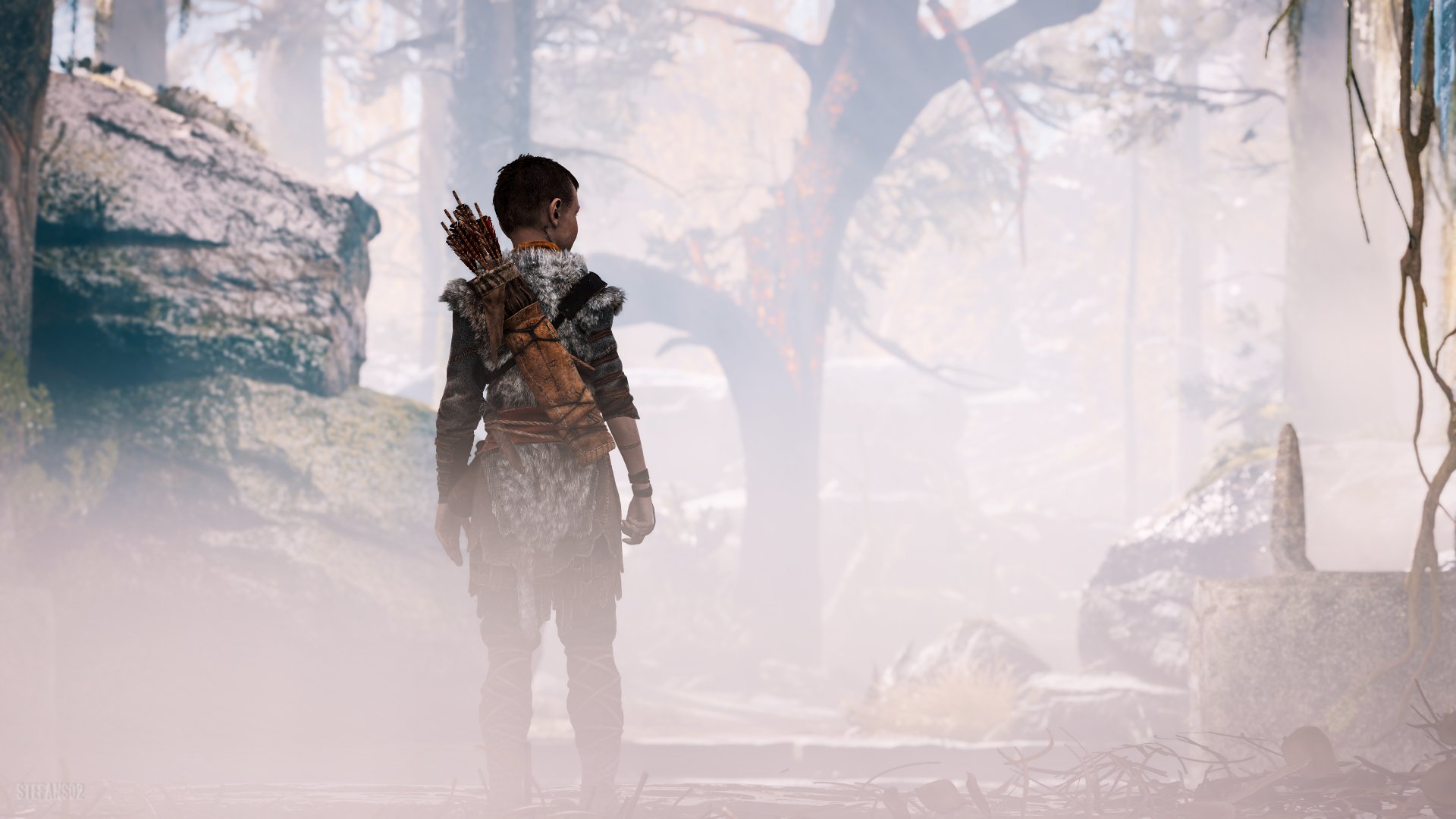 4K Ultra HD PC desktop wallpaper from the God of War video game: lone archer with bow and quiver stands in a misty ancient forest as pale light filters through towering trees.