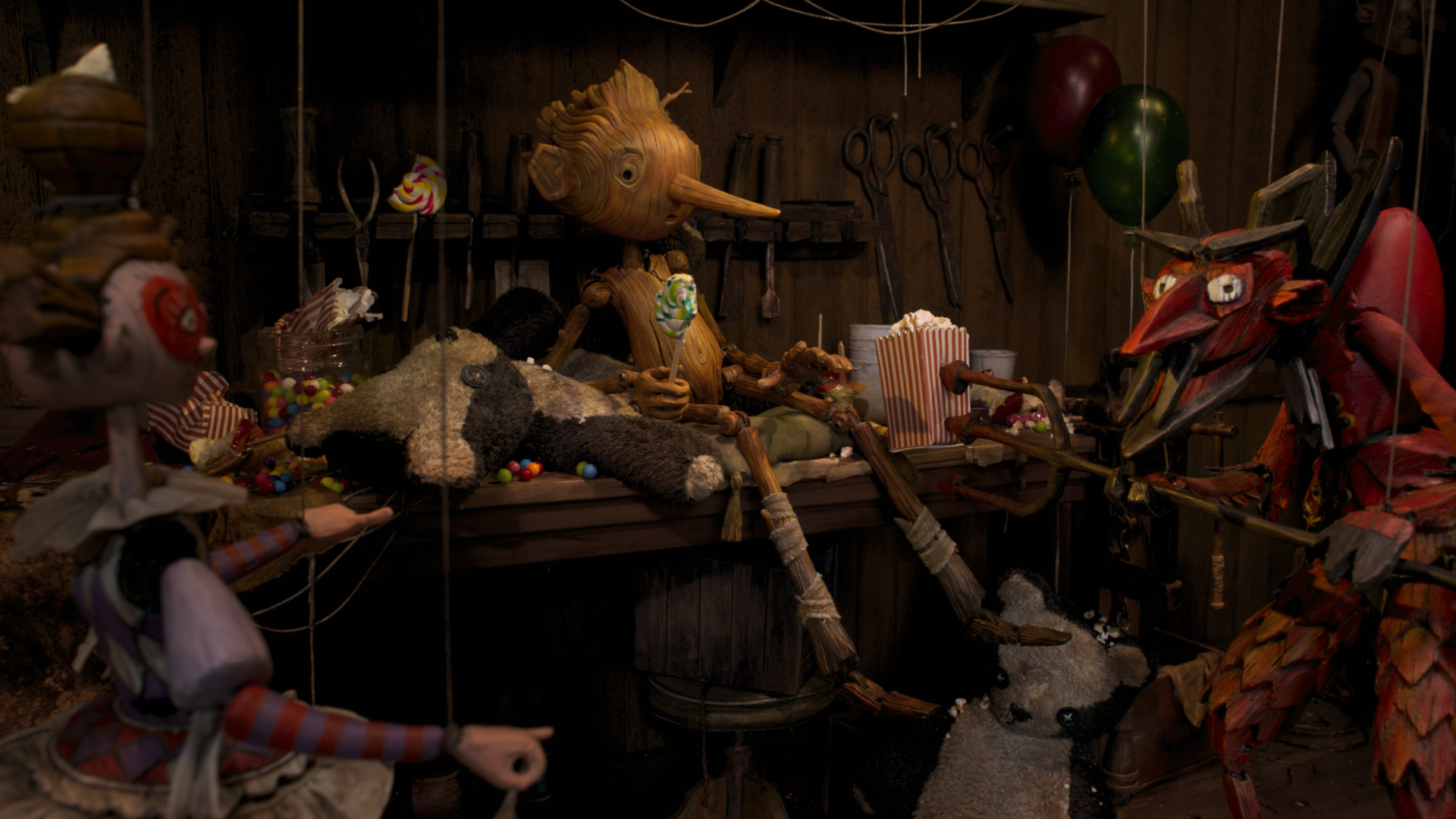 Download Movie Guillermo Del Toro's Pinocchio HD Wallpaper