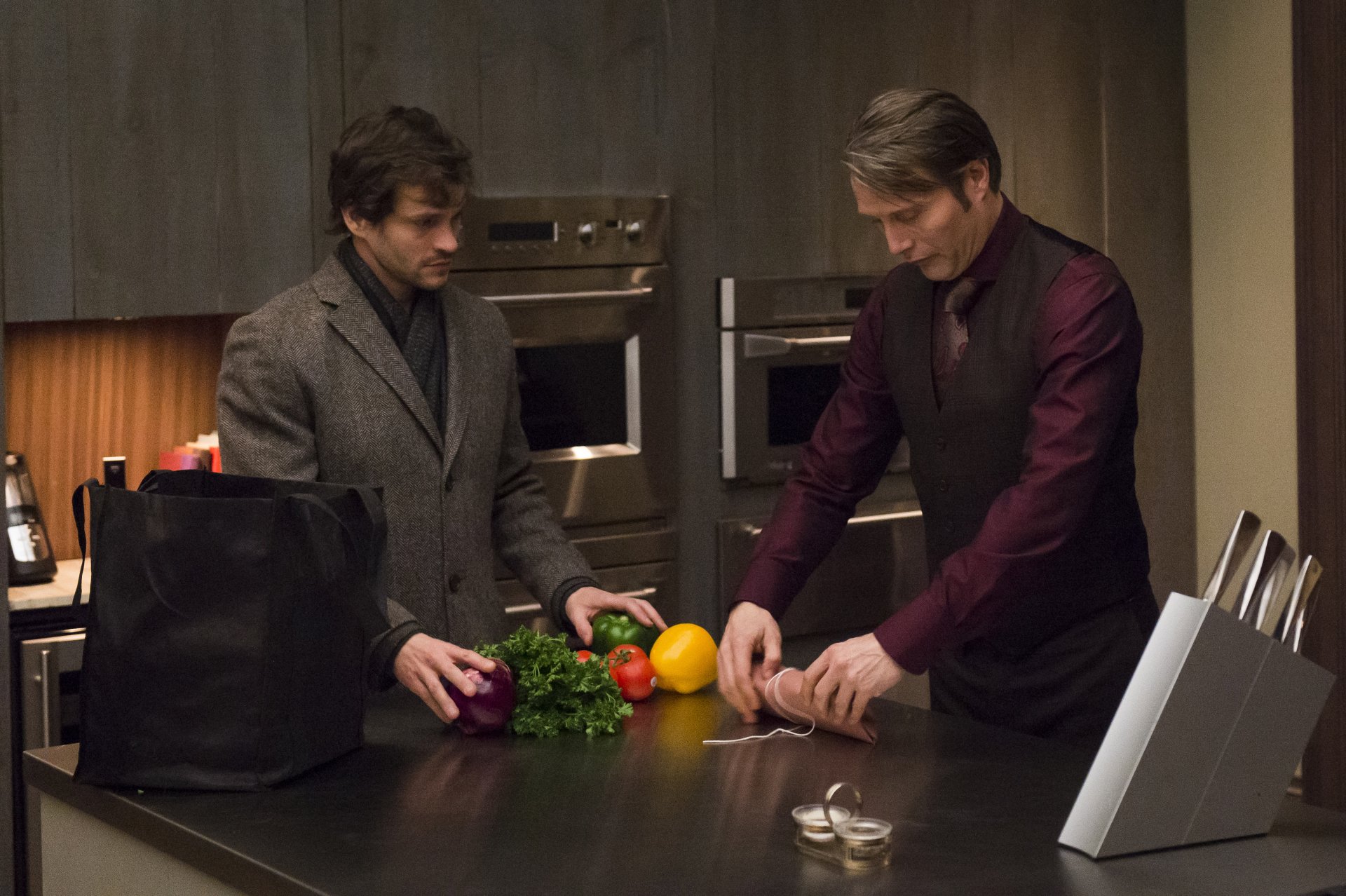 Download Hugh Dancy Will Graham Mads Mikkelsen Hannibal Lecter TV Show Hannibal 4k Ultra HD Wallpaper