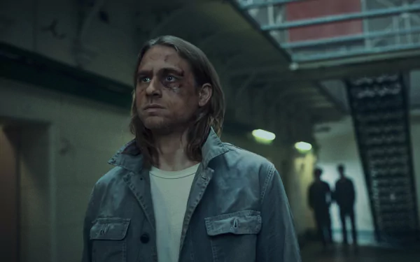  Charlie Hunnam in Shantaram