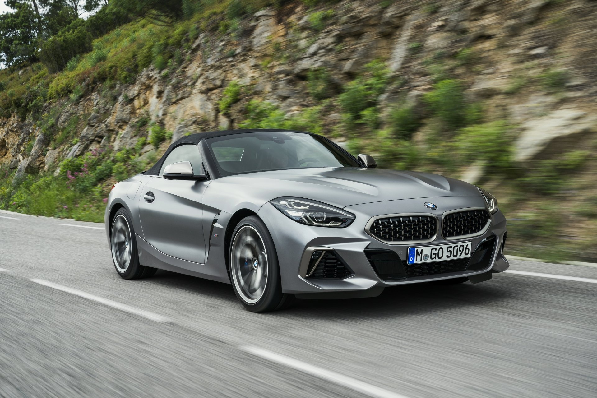 Download Vehicle BMW Z4 4k Ultra HD Wallpaper