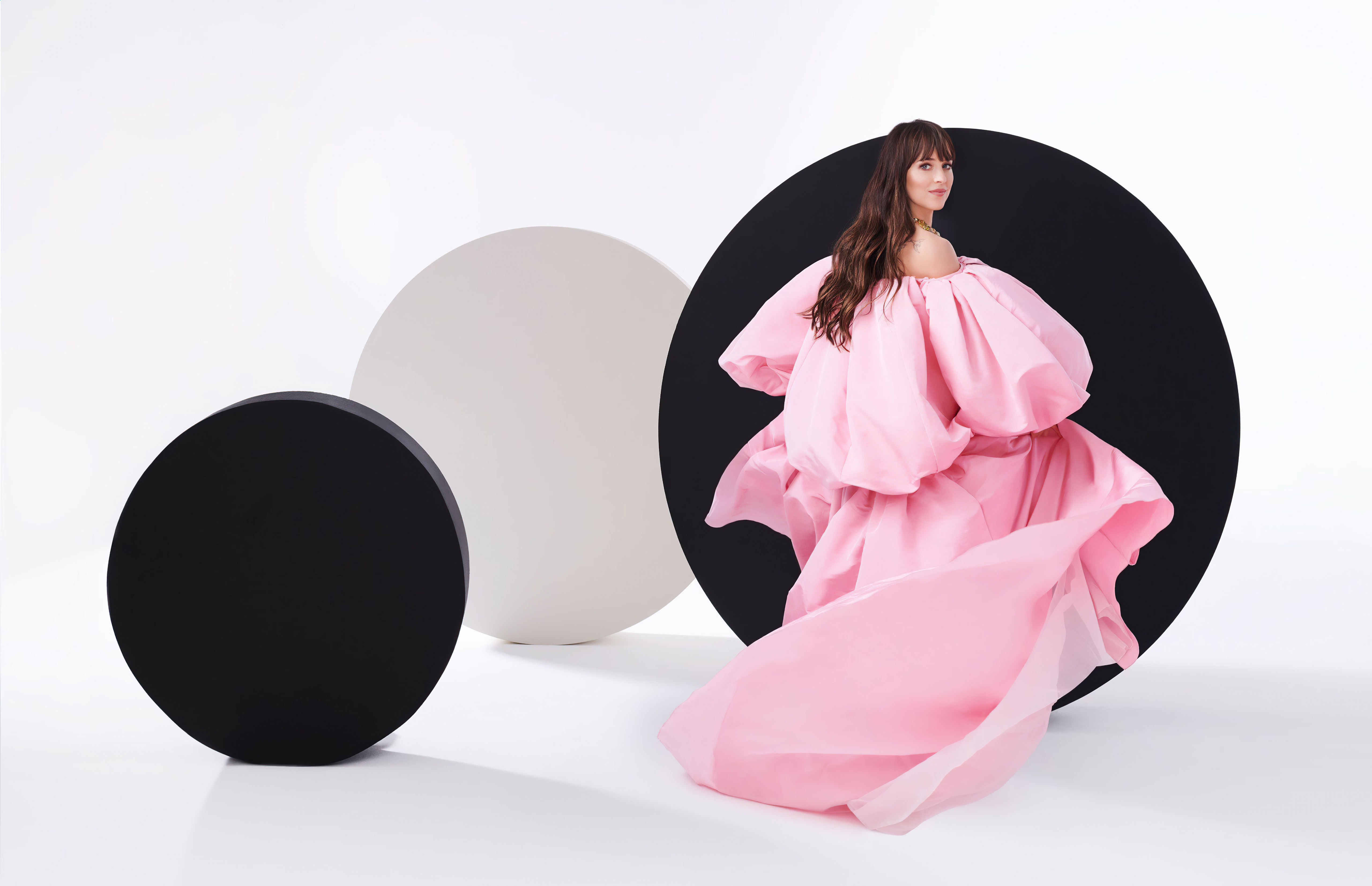 70+ Dakota Johnson HD Wallpapers and Backgrounds