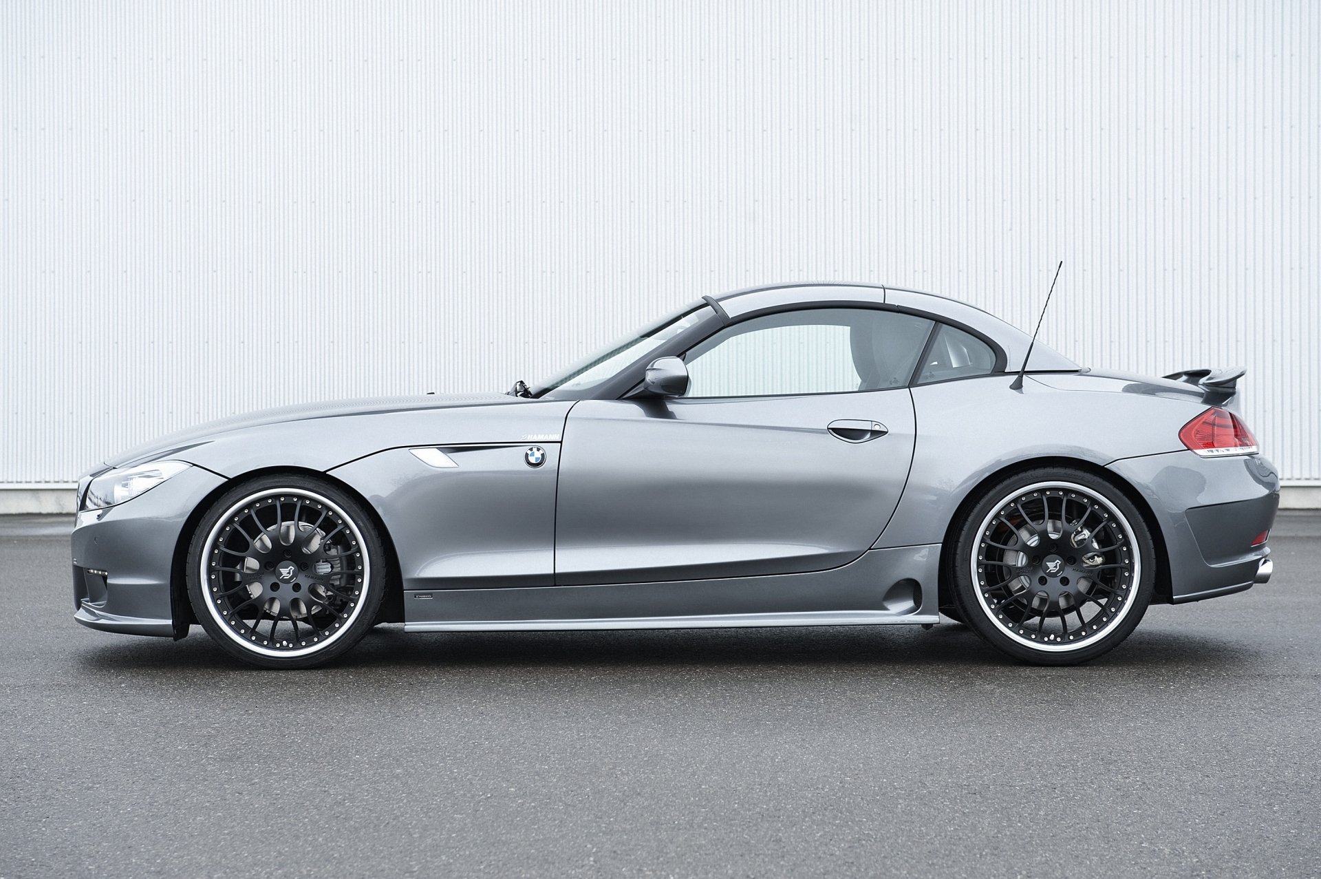Download Vehicle BMW Z4 HD Wallpaper