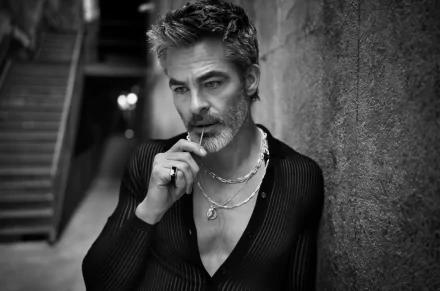 Black & White Celebrity Chris Pine HD Desktop Wallpaper | Background Image