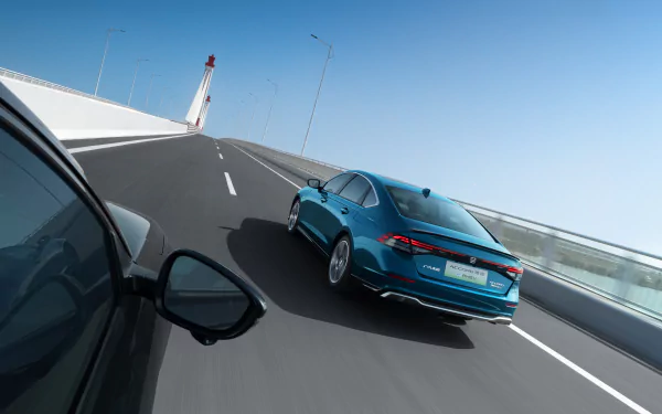  Honda Accord e:PHEV