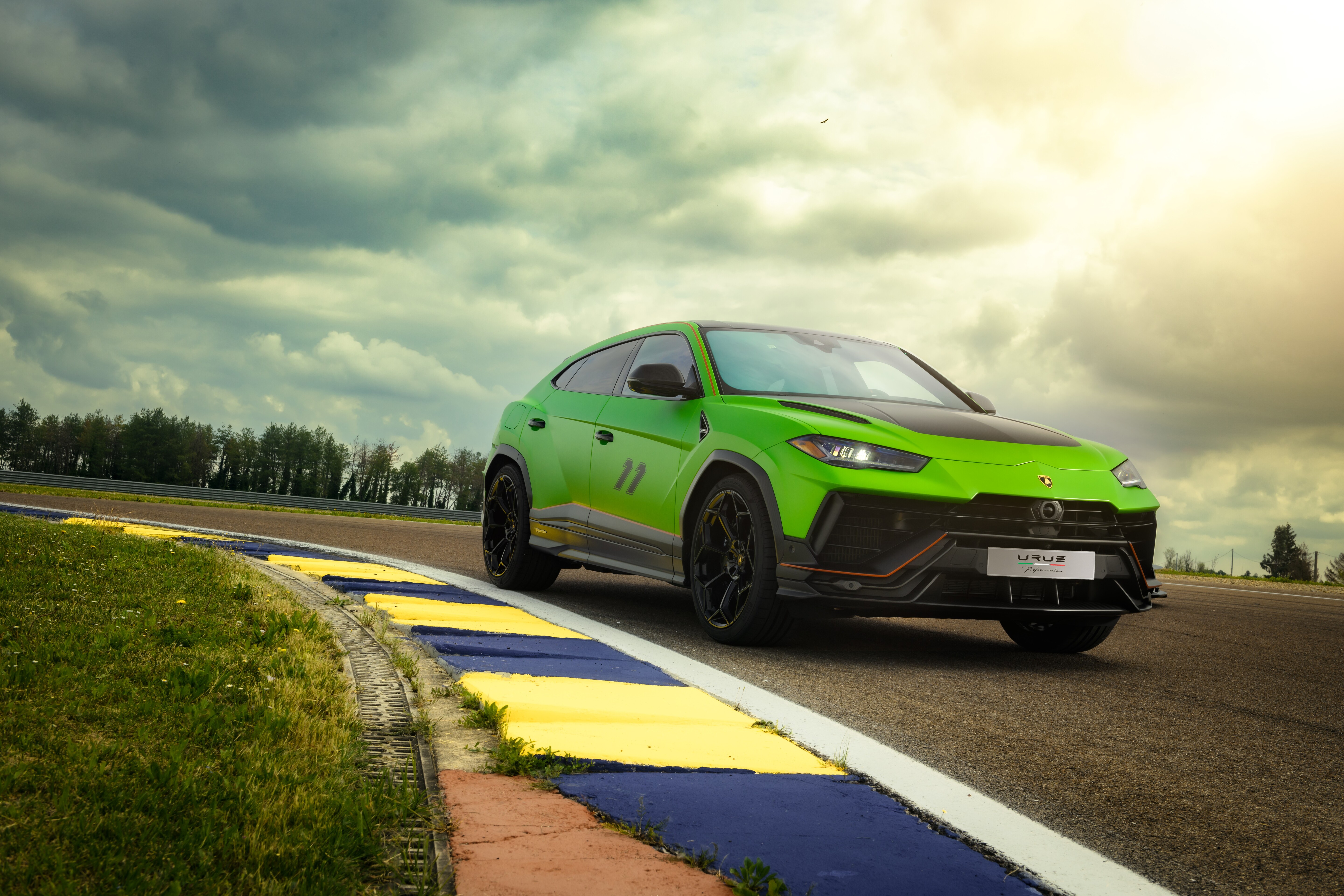 Vehicles Lamborghini Urus Performante HD Wallpaper | Background Image