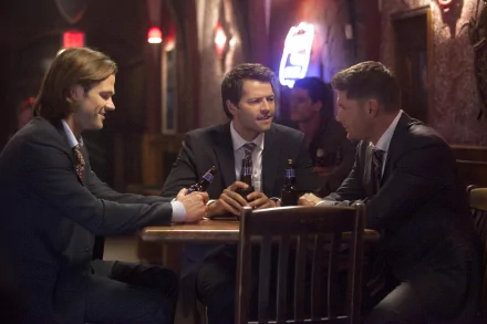 Misha Collins Jensen Ackles Jared Padalecki Dean Winchester Sam Winchester TV Show Supernatural (TV Show) HD Desktop Wallpaper | Background Image