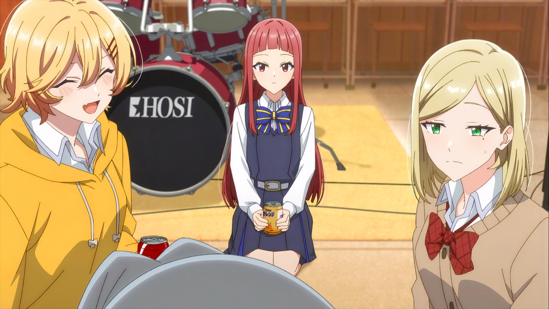 HD anime wallpaper from Whisper Me a Love Song featuring three characters - one smiling broadly, another with a neutral expression, and a third looking pensive, with a drum set labeled 'EHOSI' in the background.