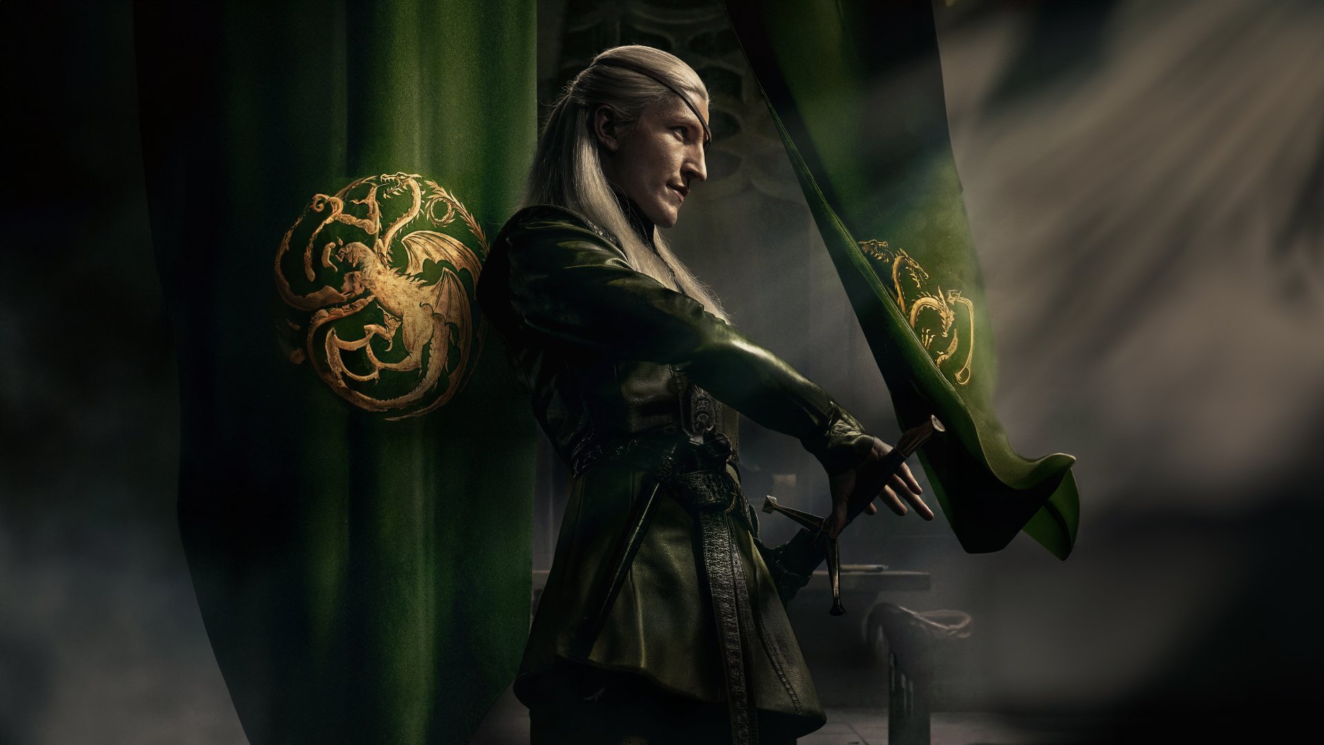 House of the Dragon 5K Ultra HD PC desktop wallpaper: silver-haired Targaryen in dark armor draws a sword before green banners bearing the three-headed dragon sigil, bathed in dramatic light.