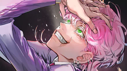 HD desktop wallpaper of Haruchiyo Sanzu from Tokyo Revengers, featuring a close-up of his face with vibrant green eyes and pink hair.