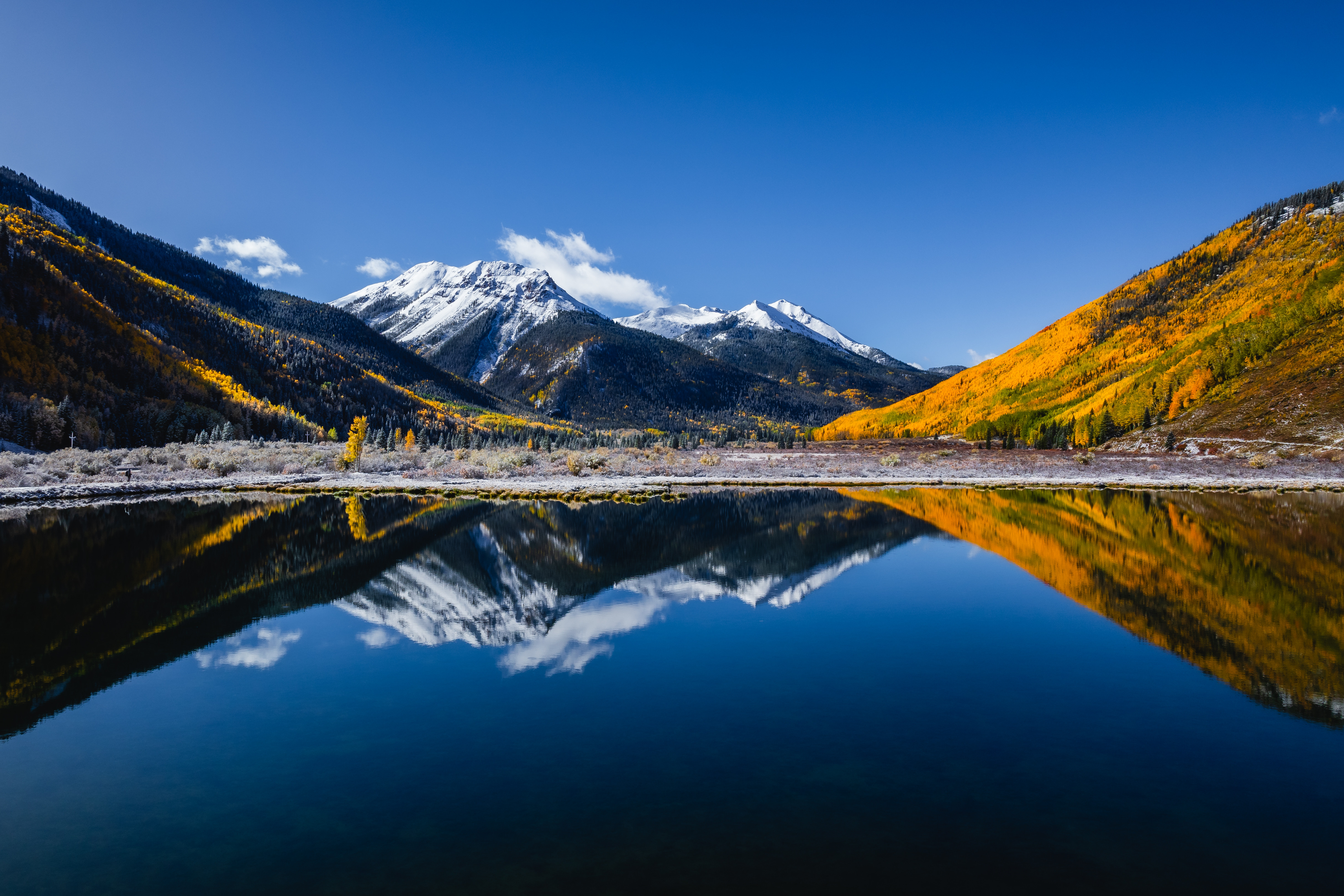 Majestic Crystal Lake A 4K Ultra HD Mountain Landscape