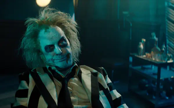 4K Ultra HD wallpaper featuring Michael Keaton from the movie Beetlejuice, showcasing the film's iconic and whimsical atmosphere.