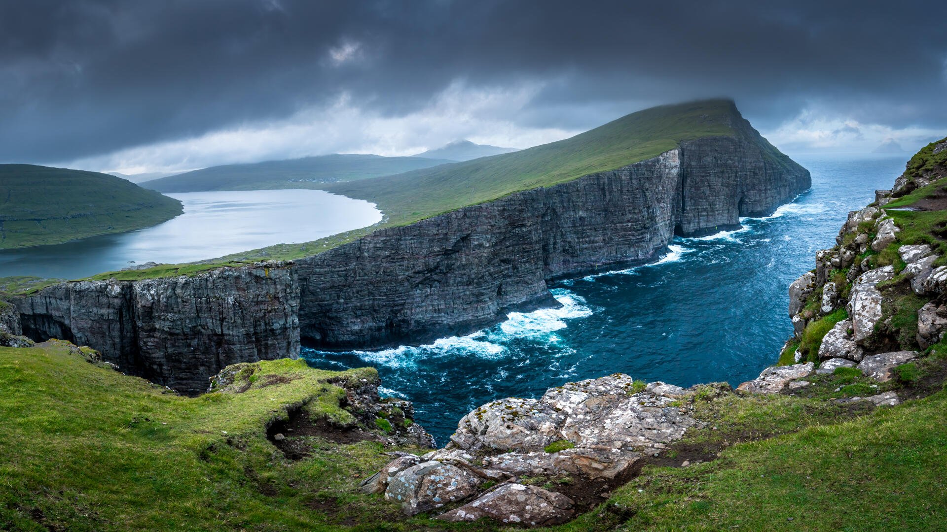 Download Landscape Sea HD Wallpaper