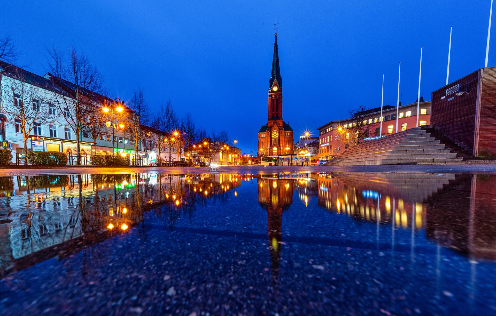 Download City Night 4k Ultra HD Wallpaper