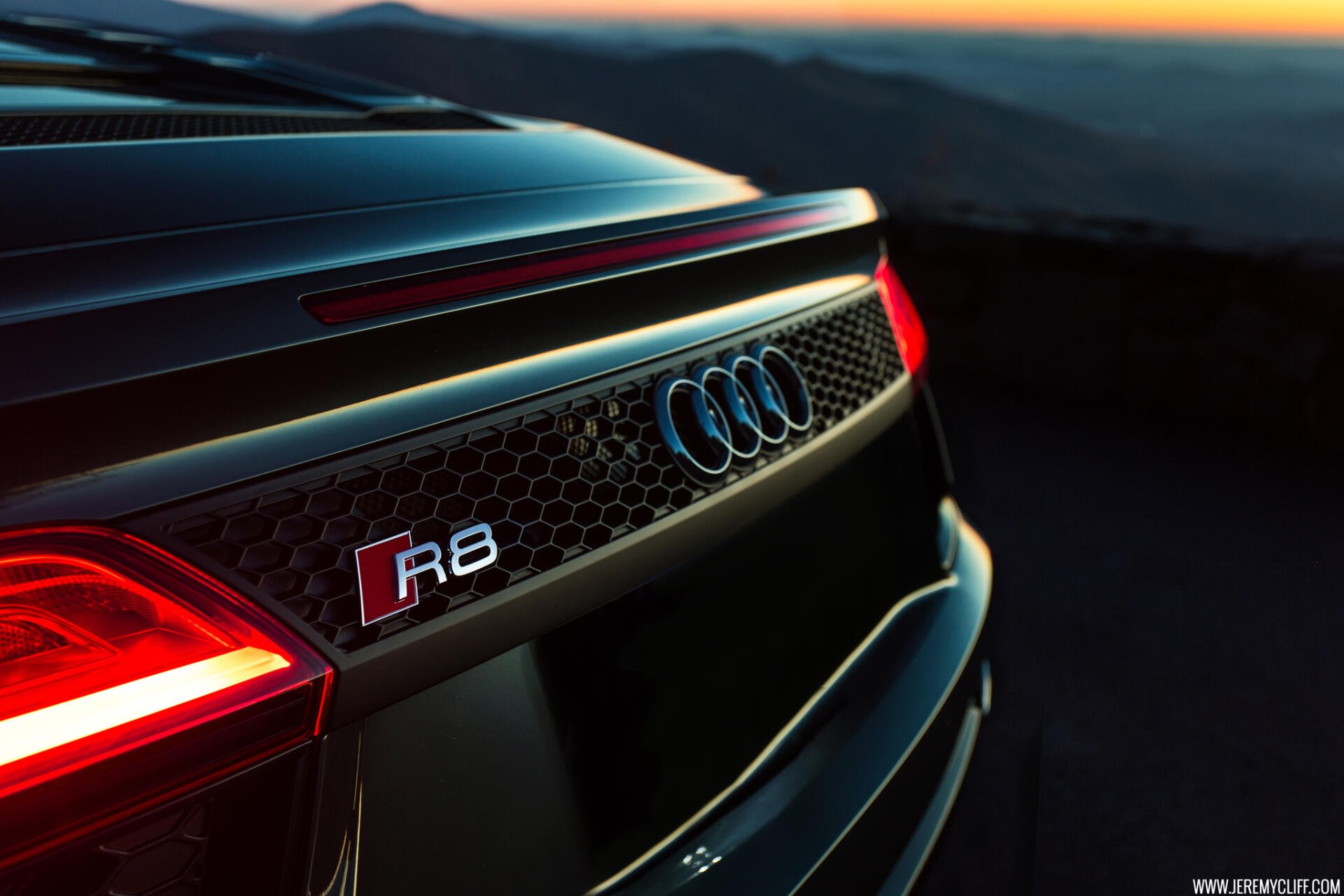 Download Car Audi HD Wallpaper
