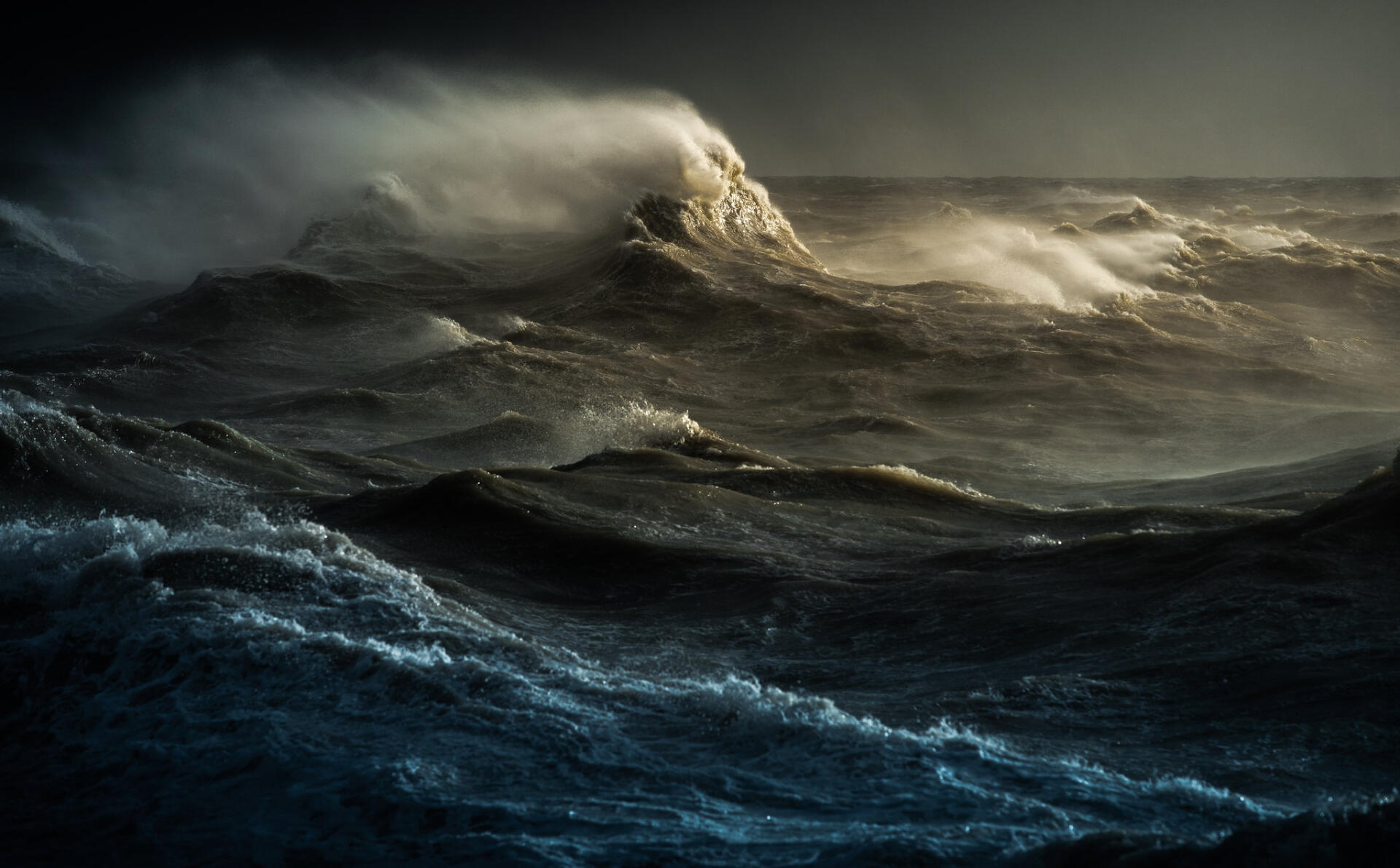 Download Wave Ocean Sea Ocean Waves HD Wallpaper