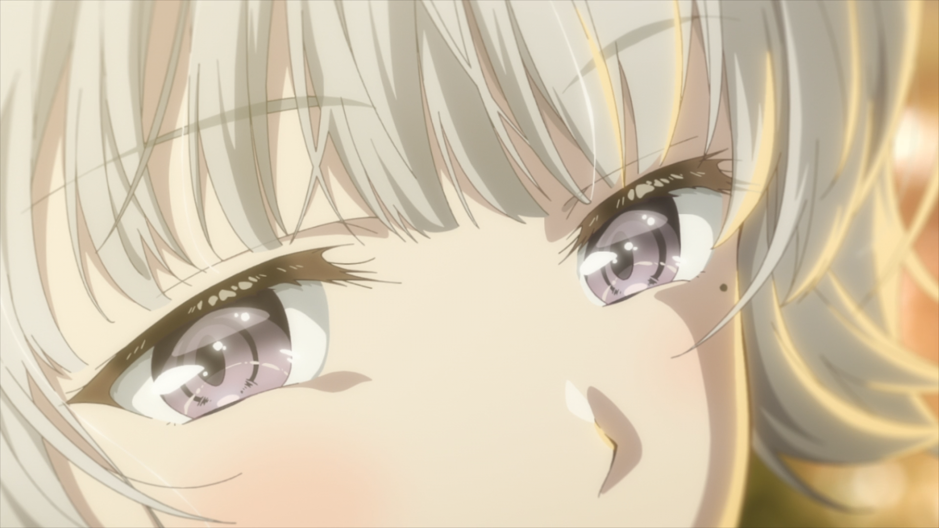 HD anime desktop wallpaper: close-up of Chitose from Chitose Is in the Ramune Bottle by Asuka Nishino, soft lighting on her pale hair and reflective lavender eyes.