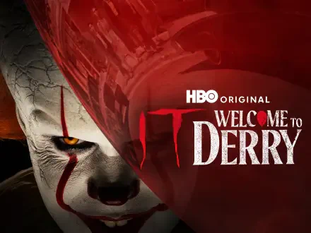 Pennywise close-up with glowing yellow eye and red balloon beside the HBO Original WELCOME TO DERRY logo — 4K Ultra HD PC desktop wallpaper/background from the It: Welcome to Derry TV show.