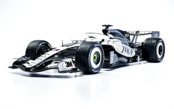 Cadillac MAC-26 F1 race car from the Cadillac F1 Team, featured in an 8K Ultra HD desktop wallpaper on a clean white background.