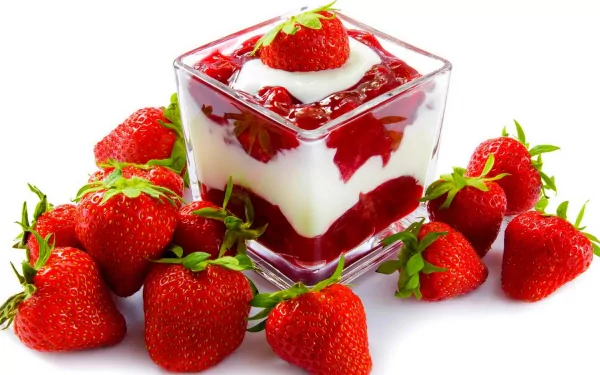  Strawberry Mousse