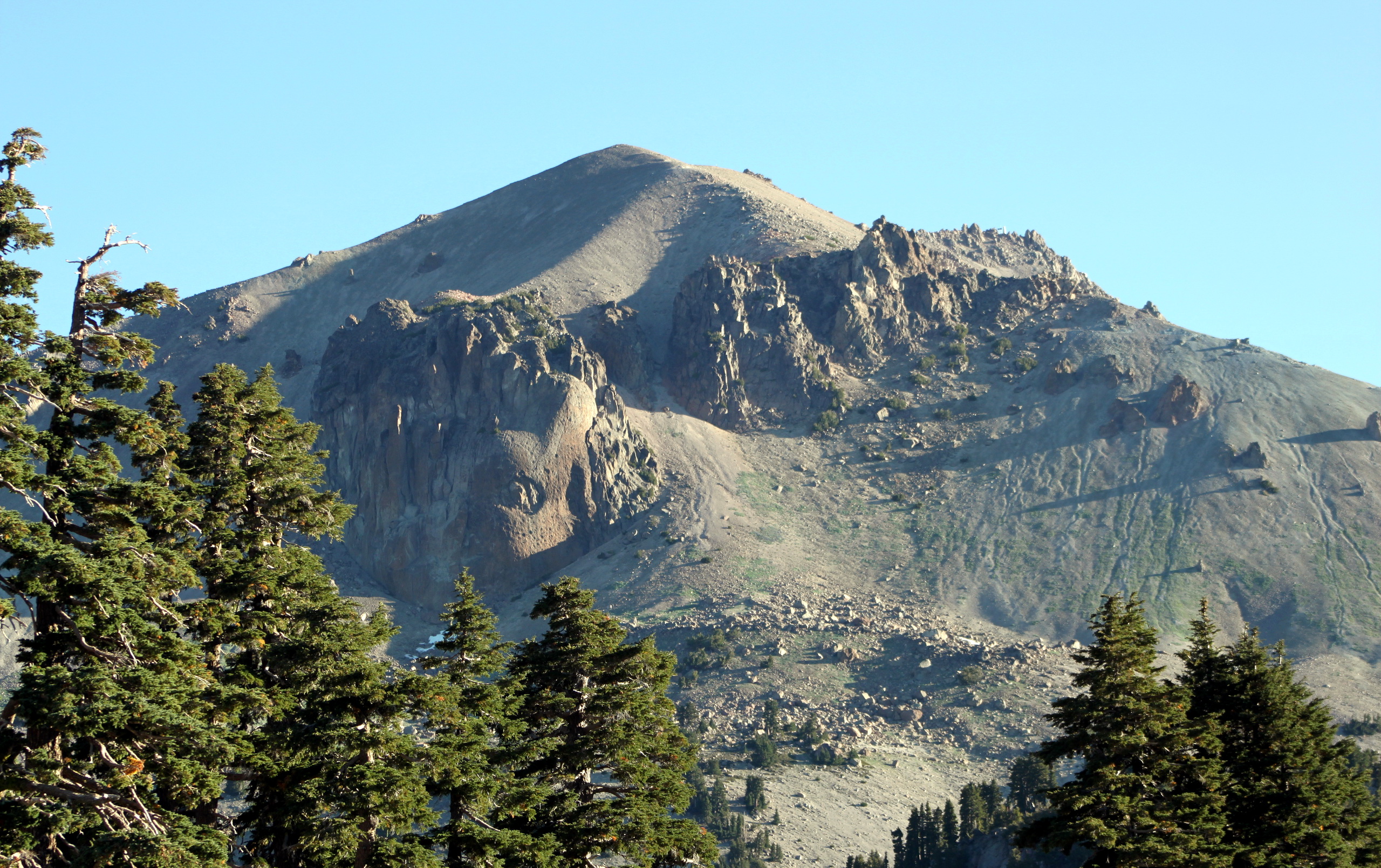 Mountains 11. Гора Эббот Калифорния. Гора Эббот местонахождение. Пинд (горы). Гора Лассен.