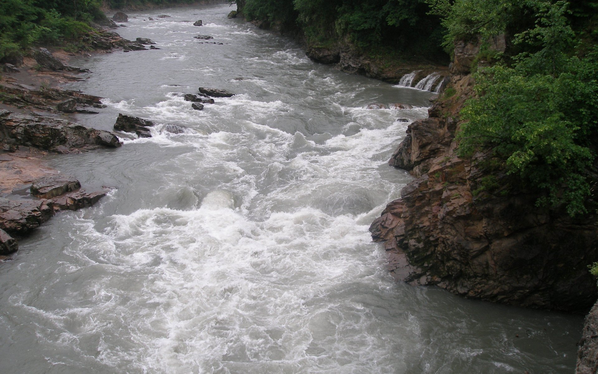 Download Nature River HD Wallpaper