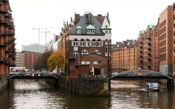 man made Hamburg HD Desktop Wallpaper | Background Image