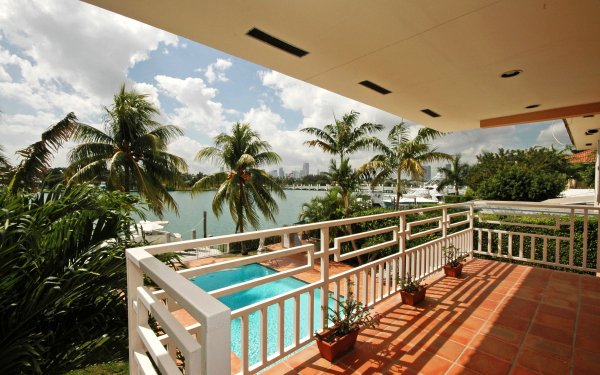 Man Made Balcony HD Wallpaper | Background Image