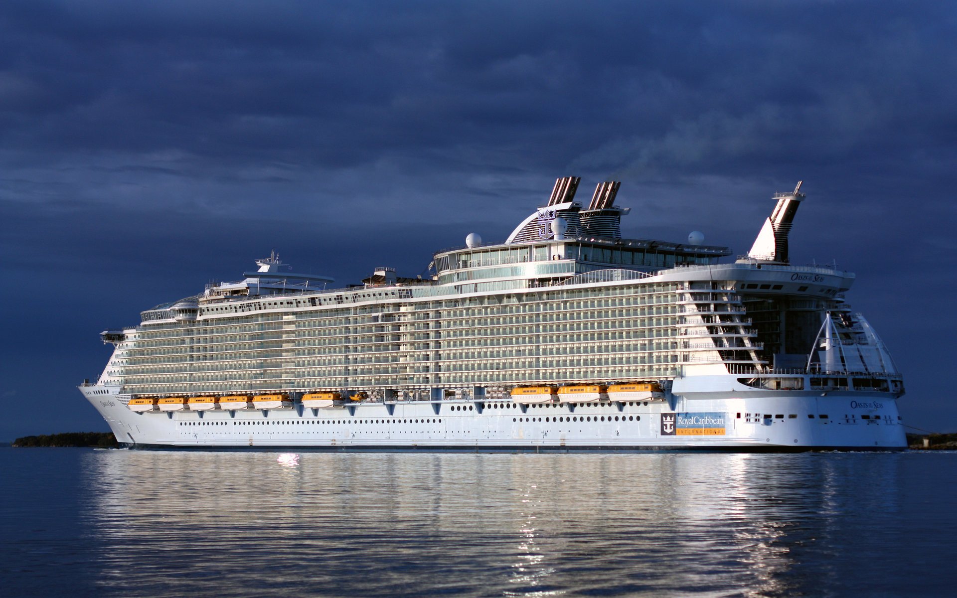 cruise ship wallpaper oasis of the seas