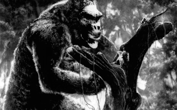 HD desktop wallpaper featuring King Kong from the classic 1933 movie, showcasing the iconic giant ape in a dramatic black-and-white jungle scene.