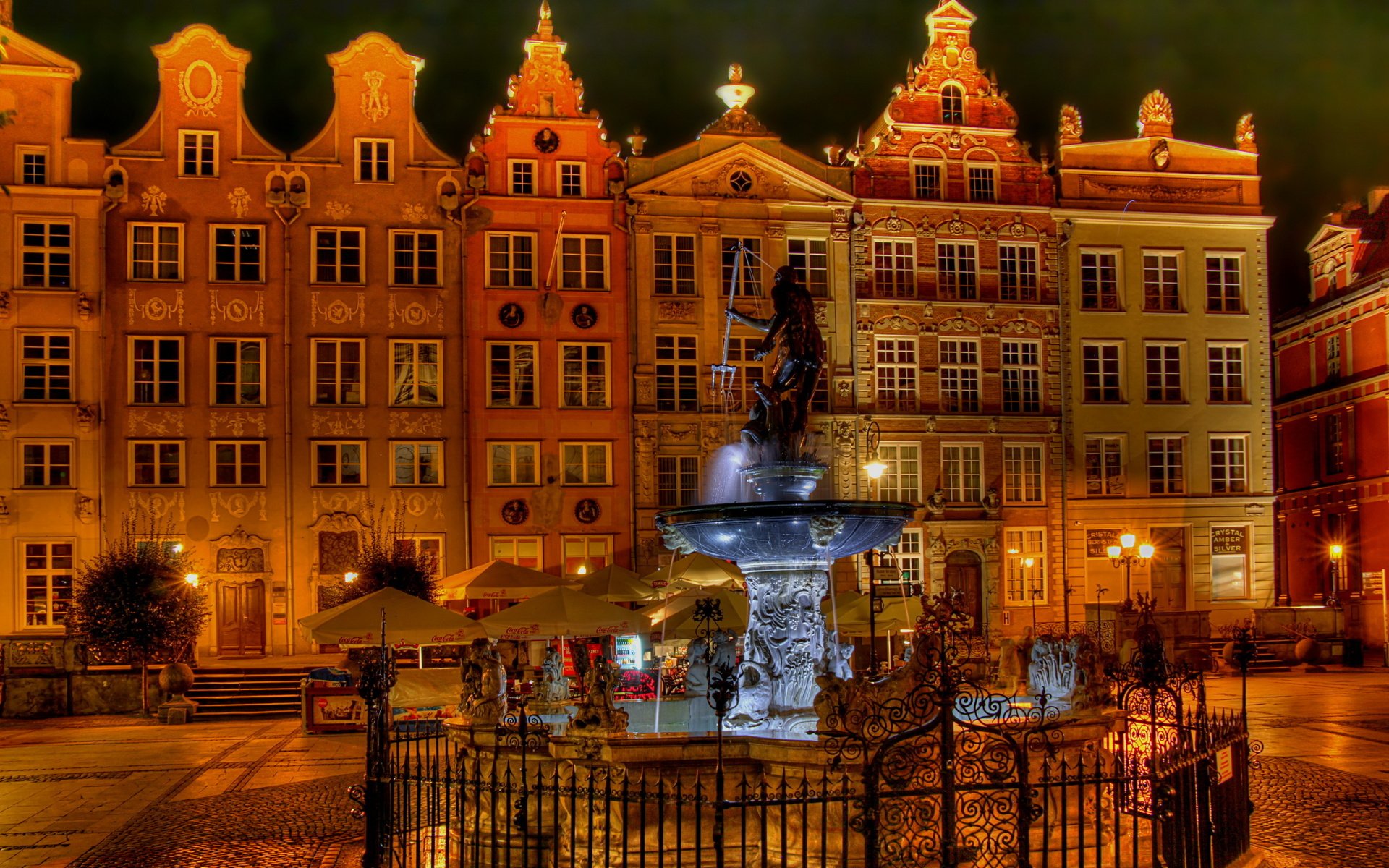 Download Man Made Fountain HD Wallpaper