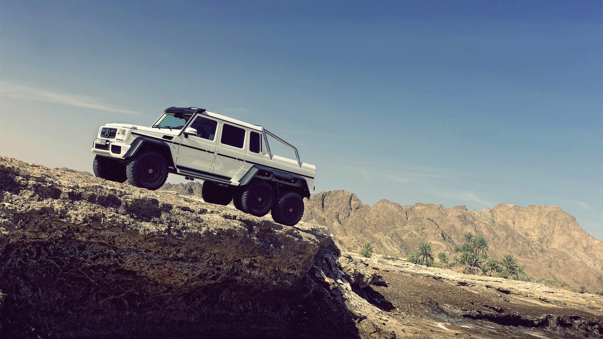 Download Vehicle Mercedes-AMG G63 HD Wallpaper