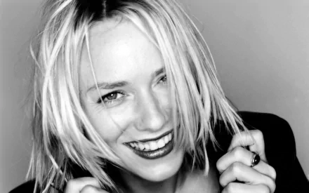 Celebrity Naomi Watts HD Desktop Wallpaper | Background Image