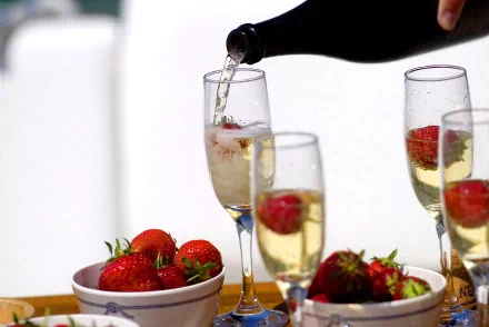  Strawberry Champagne