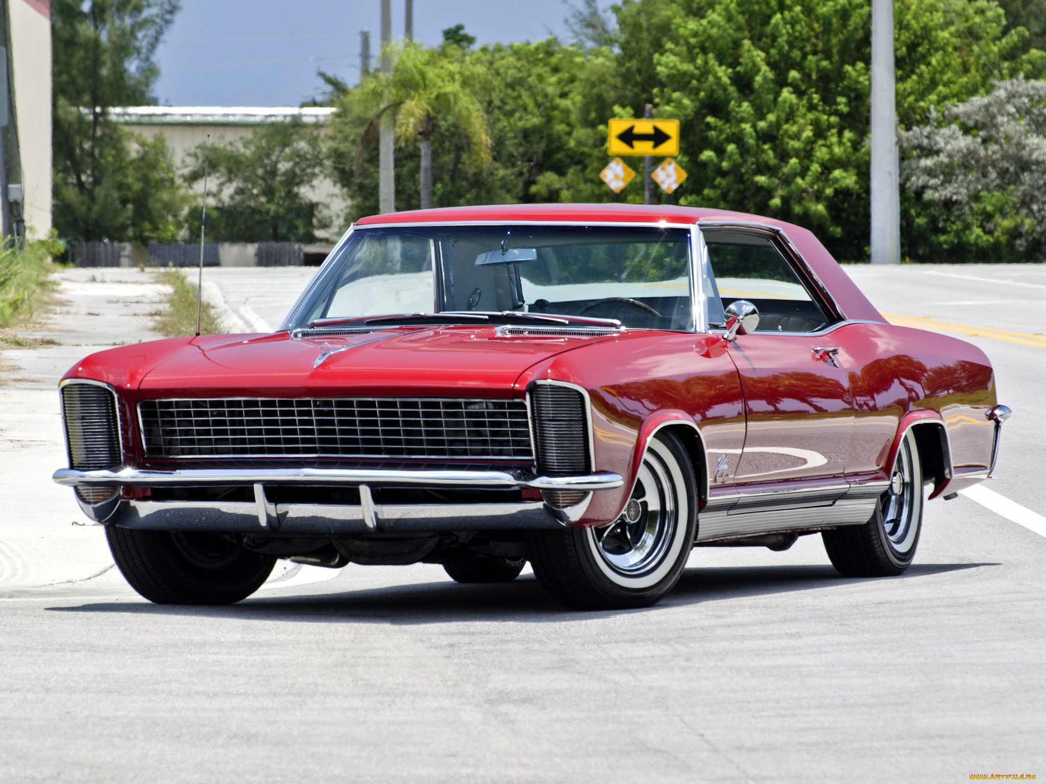 Американские авто. Бьюик Ривьера 1965. Buick Gran Sport Riviera GS. Автомобиль Buick Rivera 1965. Buick Riviera Gran Sport 1965.