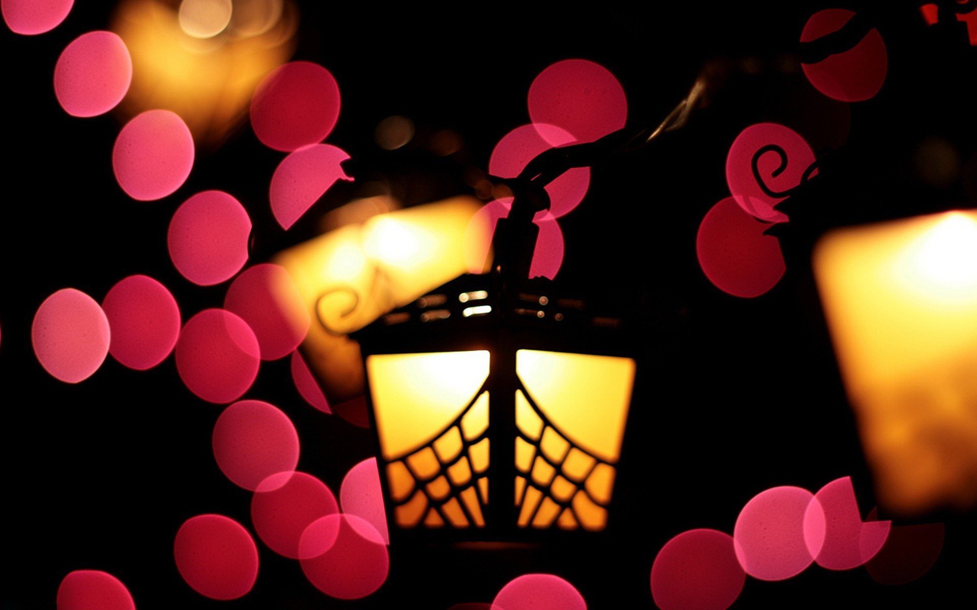 Download Man Made Lantern HD Wallpaper