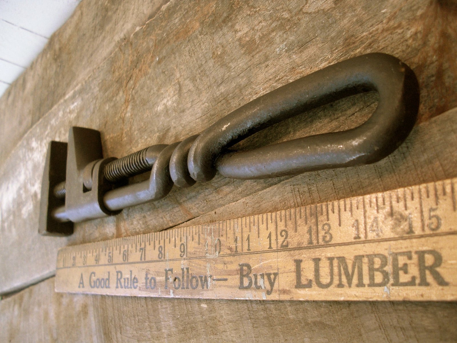 Download Man Made Wrench Wallpaper