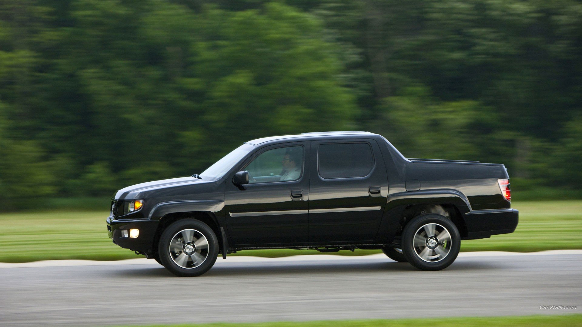 Download Vehicle Honda Ridgeline HD Wallpaper